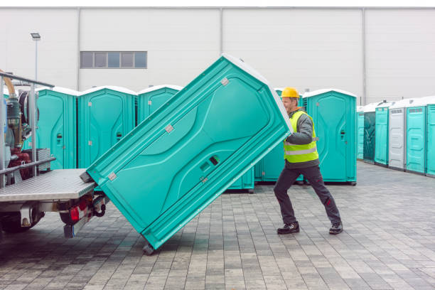Best Porta potty rental near me  in Leesburg, OH